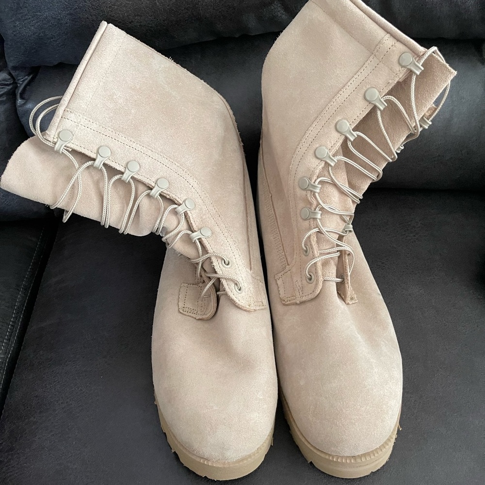 Brand New Men’s Leather Boots